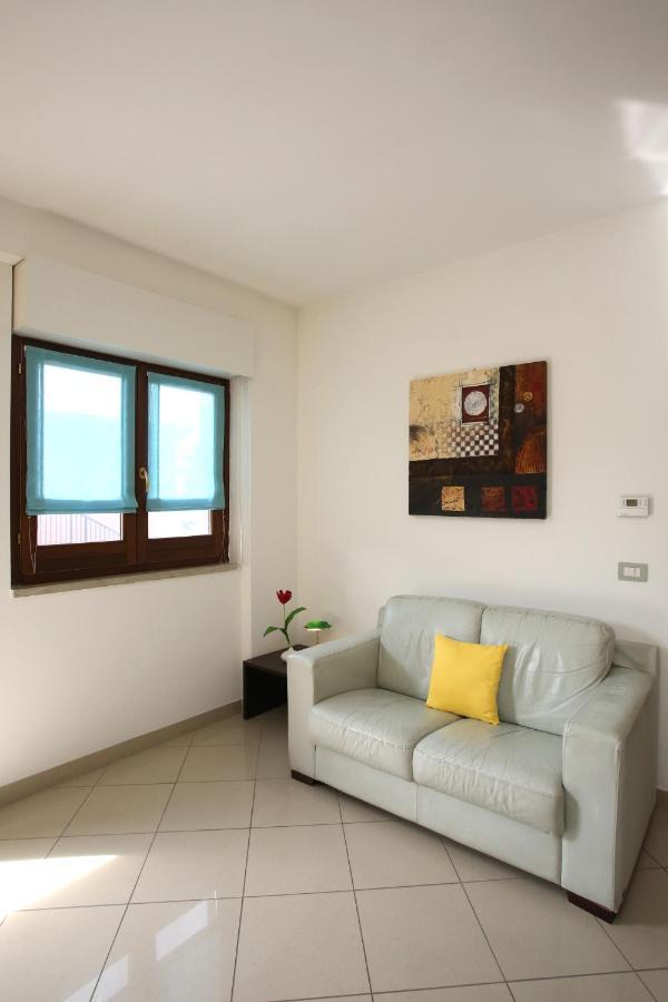 Residence Villaggio Del Sole 테르몰리 외부 사진