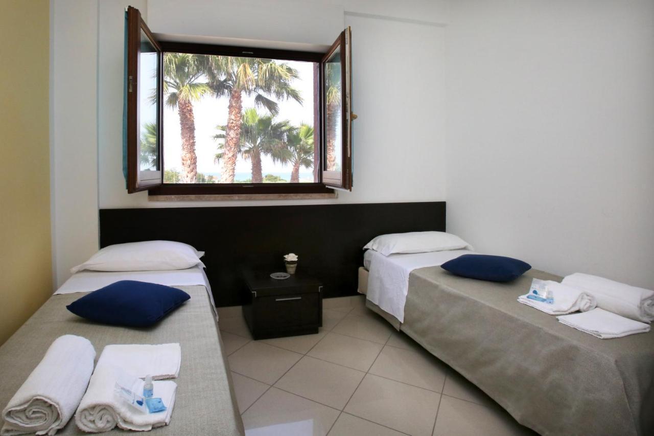 Residence Villaggio Del Sole 테르몰리 외부 사진